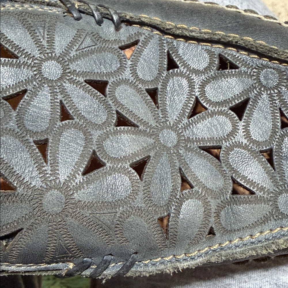 Pikolinos cutout shoes Size 38 (8 Woman’s) - Picture 9 of 13